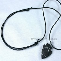 Black Agate Metal Wire Wrapped Arrowheads Necklace